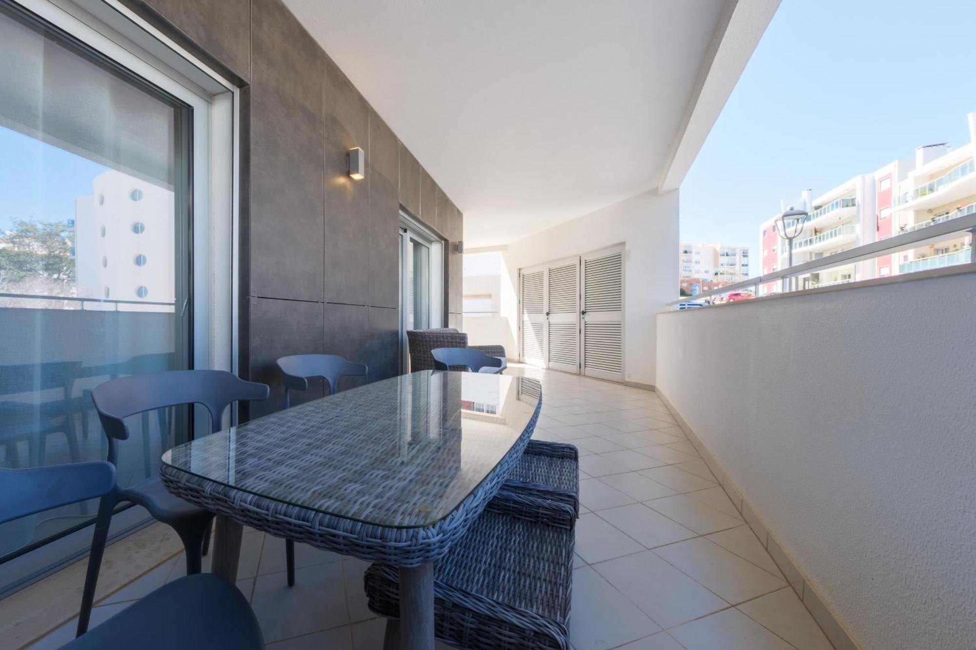 Flor Do Galvao Apartment ลากอส ภายนอก รูปภาพ